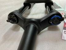 新品 未使用 ROCKSHOX YARI RC 29er 15X110 160 140mm 両用トラベル boost _画像6