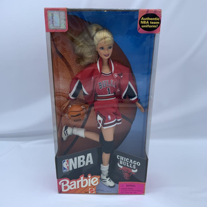 【中古】未開)Barbie NBA CHICAGO BULLS フィギュア バービー人形[240091326163]