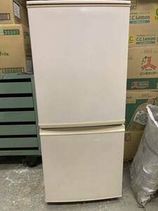 【家電】 シャープ SHARP 冷凍 冷蔵庫 SJ-14T 2ドア 137L 単身 独り身 ノンフロン