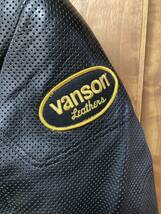 美品 サイズ42 VANSON バンソン レザージャケット ライダースジャケット USA製 アメリカ製 牛革 革ジャン 本革 パンチングレザー メッシュ_画像6