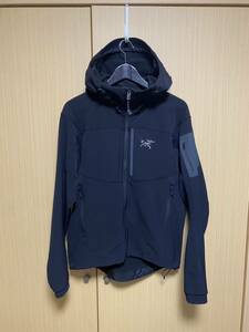 美品 Arc'teryx Gamma MX Hoody アークテリクス ガンマMXフーディ ブラック 『S』 ソフトシェルジャケット 国内正規品 耐風耐水 パーカ