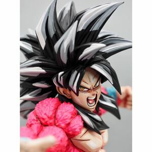 ドラゴンボールフィギュア　SMSP 孫悟空　スーパーサイヤ人4 フルリペイント 二次元彩色 リペイント DRAGON BALL SON GOKU 一番くじ　2D