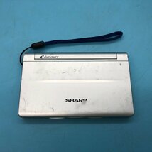 【A8991O183】電子辞書 シャープ PW-M800 コンパクトサイズ 軽量 軽い 持ち運び 便利 SHARP dictionary 初期化済み_画像2