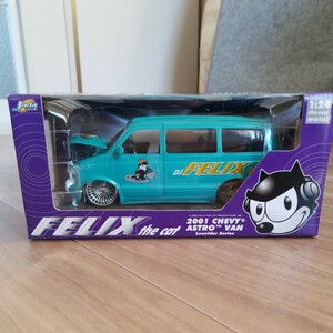 ジャダトイズ　JadaTOYS FELIX 2001 CHEVY ASTRO VAN　1/24 ミニカー アストロ FELIX 希少　当時物　