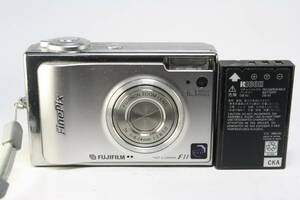 FINEPIX F11 (光学3倍・630万画・1.7型CCD )