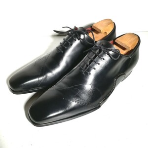 4085 美品 ★マグナーニ Magnanni★ 15440 オパンケ製法 ホールカットシューズ 42 26.5cm程度 黒 ドレスシューズ 高級革靴 本革