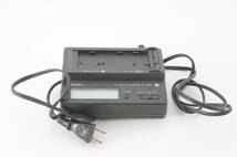 [MUM20]動作品 SONY DCR-PC100 デジタルビデオカメラ ソニー ミニDV miniDV Handycam ハンディカム_画像9