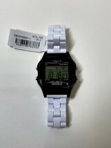 ほぼ未使用　TIMEX 　タイメックス　 TW2V20000-1　 クラシック　 タイル 　SS クォーツ 　3気圧防水　 腕時計 　ウォッチ 　メンズ_画像3