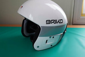 【ブリコ】BRIKO VULCANO FIS　6.8　SIZE62㎝　ホワイト　美品中古