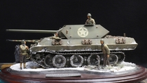 1/35 ドイツ軍 M10偽装パンター（アルデンヌ1944） ジオラマ制作完成品(オーバルベース 幅20ｃｍ×奥行30ｃｍ）_画像8