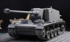 1/35 ドイツ軍 シュタール・エミール VK3001(H) 12.8cm 自走砲（フィギュア付き） 制作完成品