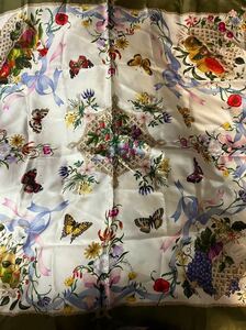 ★美品★GUCCI グッチ　シルク　スカーフ　花柄　