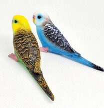 鳥の置物　セキセイインコ　ミニチュア 　ペア２色セット　鳥の雑貨　HANAKO_画像2