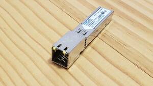 FCLF8521P2BTL　RJ45 SFP トランシーバモジュール　ジャンク扱い