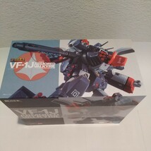 未開封 DX超合金 VF-1J アーマードバルキリー（一条輝機）超時空要塞マクロス_画像3