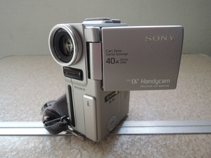 ★難あり★SONY　miniDV　デジタルビデオカメラレコーダー　DCR-PC1