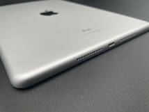 【美品】Apple iPad 第7世代 　Wi-Fiモデル 32GB MW752J/A　シルバー　動作品　_画像5