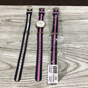 211-0032 Daniel Wellington ダニエルウェリントン O26R6 レディース腕時計 ナイロンベルト 電池切れ 動作未確認 替えベルト付き