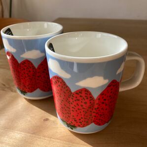 新品　marimekko マグカップ×2