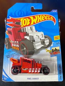 ホットウィール HOTWHEELS PIXEL SHAKER 赤