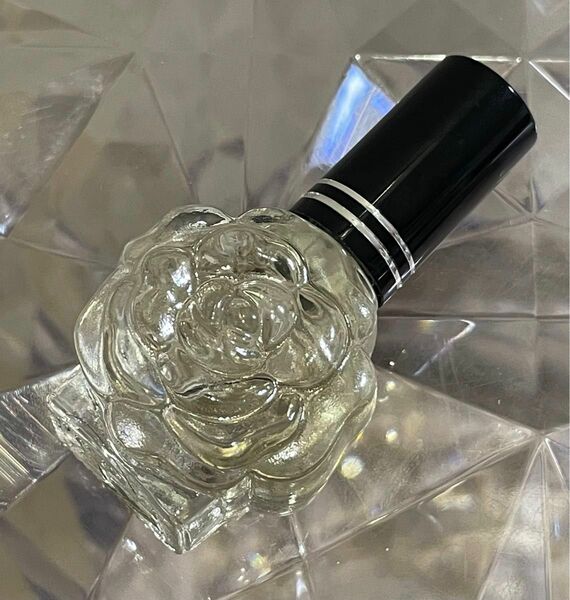 【ゲラン】ベゼ ドゥ ルシー オーデパルファン 11ml