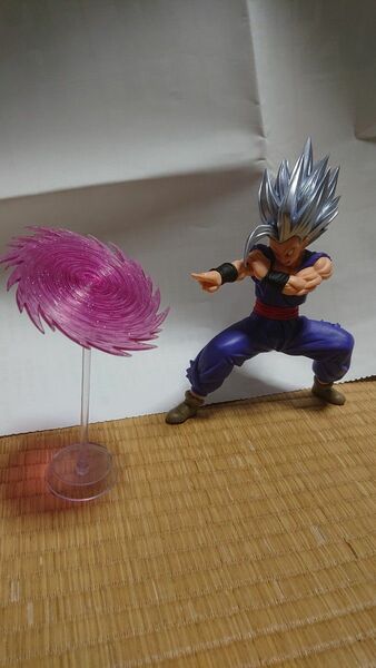 ドラゴンボール 孫悟飯ビースト フィギュアとフリーザⅡBird-Blog-Z 小部品