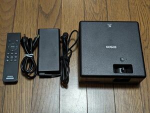 レーザー光源 FHDホームプロジェクター　EPSON dreamio EF-11