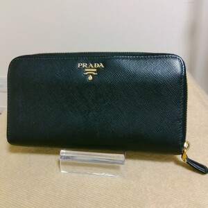 ■PRADA プラダ ■　サフィアーノ　ラウンドファスナー　ロングウォレット　長財布　