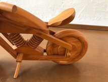 【中古】バイク 置物 木製 アンティーク 雑貨 オブジェ 飾り ミニチュア　一部破損_画像4