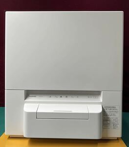 美品　Panasonic 電気食器洗い乾燥機 NP-TSP1-W 2021年製　動作OK (180s)