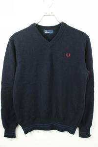 A089　Fred Perry　フレッドペリー　ウール100%　ウールセーター　Vネックセーター　ネイビー　サイズS　メンズ