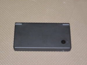 任天堂　ニンテンドーDS i　Nintendo DSi 黒　中古