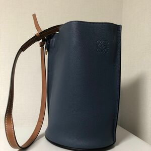 ロエベ LOEWE ゲート バケット ショルダー バッグ レザー ネイビー ブラウン ゴールド 金具 