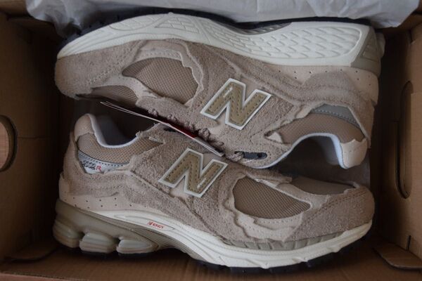 New Balance 2002R Protection Pack Beige 26.5cm ニューバランス