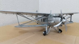 ロシア　アントノフ　An-2　複葉機輸送用　1/72　（東ドイツマーク）