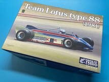 △Y206【未組立】EBBRO エブロ 1/20 チームロータス(Team Lotus) Type 88 1981 プラモデル_画像1
