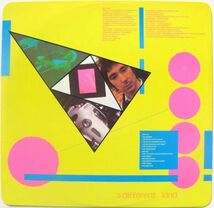 英パンク、ポップ・パンク　バズコックス　LP　A Different Kind of Tension 1979年_画像3