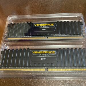 全国送料無料　Corsair Vengeance LPX DDR4 CMK16GX4M2B3200C16 元箱なし　2枚