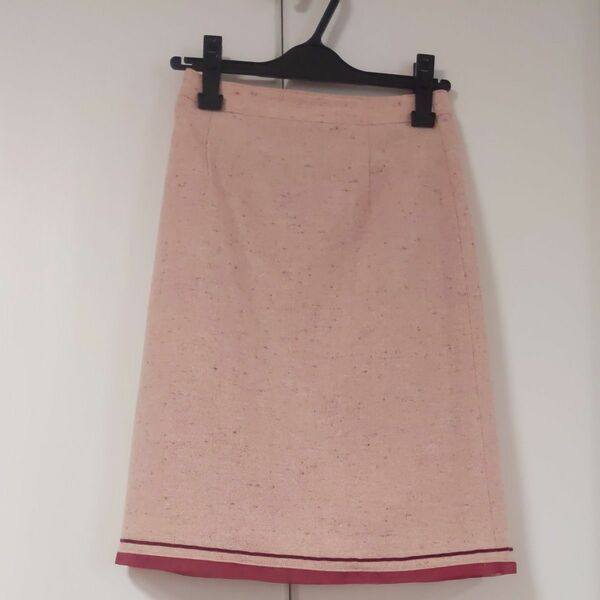 裾のデザインが可愛いスカート・新品未使用・Ｓサイズ