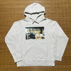 18ss Supreme シュプリーム Nan Goldin Misty and Jimmy Paulette Hooded Sweatshirt スウェット パーカー フーディー グレー S