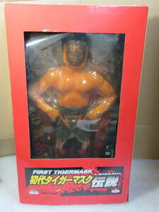 [ figure ] first generation Tiger Mask legend /CHARACTER PRODUCT/1981. mountain ./FIRST TIGERMASK LEGEND/ big * size / jumbo *figyaa