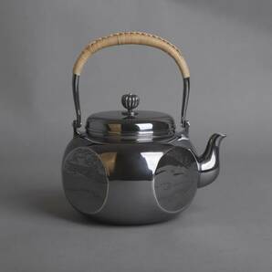 純銀保証 中川浄益造 四面取湯沸 萬千山水図彫 銀瓶 時代物 古美術品 煎茶道具の画像3