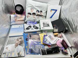 【1円スタート】K-POPグッズまとめてセット BTS / BIGBANG / SEVENTEEN / BT21 クリアファイル バッグ DVD 他 MK0109N