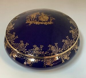 LIMOGES‐FRANCE　リモージュ　アンティーク　蓋付き小物入れ　 金彩 PORCELAINE ポーセレン　中古 札幌発