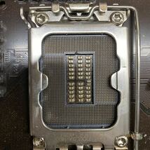 MG1-90 激安 マザーボード GIGABYTE B660M D2H DDR4 LGA1700 通電確認済み ジャンク_画像6
