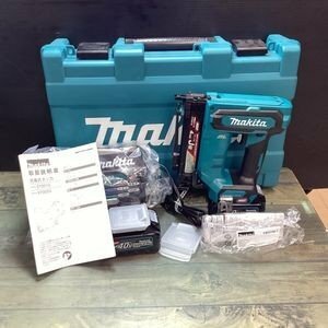 【未使用品】マキタ(makita) コードレスタッカー ST001GRDX【代引きOK!!】