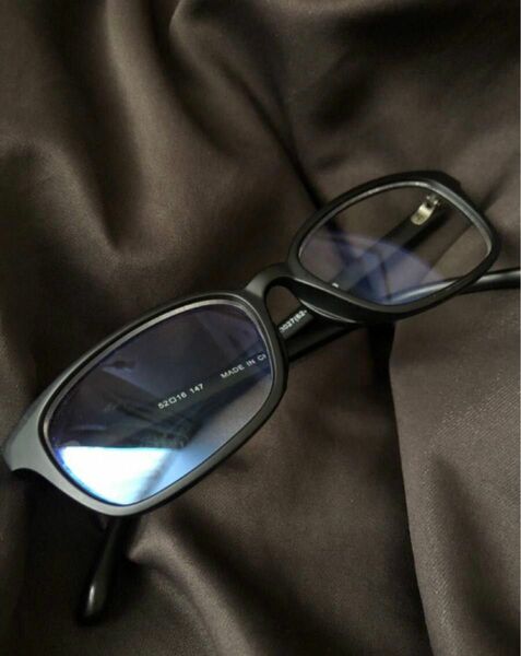 透明 クリアサングラス薄色付き UVカット 伊達メガネ