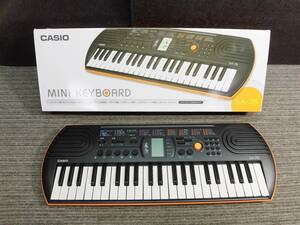 SOオ1-41【中古品】 CASIO Casiotone ミニキーボード SA-76 電子ピアノ ※電池フタ欠 44ミニ鍵盤 ピアノ音 オルガン音