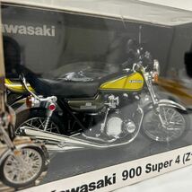 アオシマ 1/12 KAWASAKI 900 SUPER4 Z1 スカイネット カワサキ スーパー4 イエローボール 完成品 バイクシリーズ ミニカー 旧車_画像4