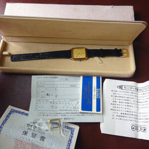 稼働 良品 セイコー QZ 7731-5040 ドルチェ スクエア ゴールド文字盤 メンズ腕時計当時保証書ケースありレザーベルト